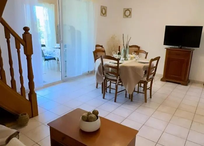 וילה Maison En Bord De Mer, De La Marana En Corse בורגו