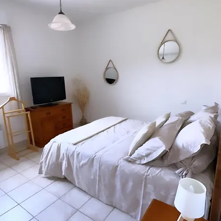 Maison En Bord De Mer, De La Marana En Corse Villa